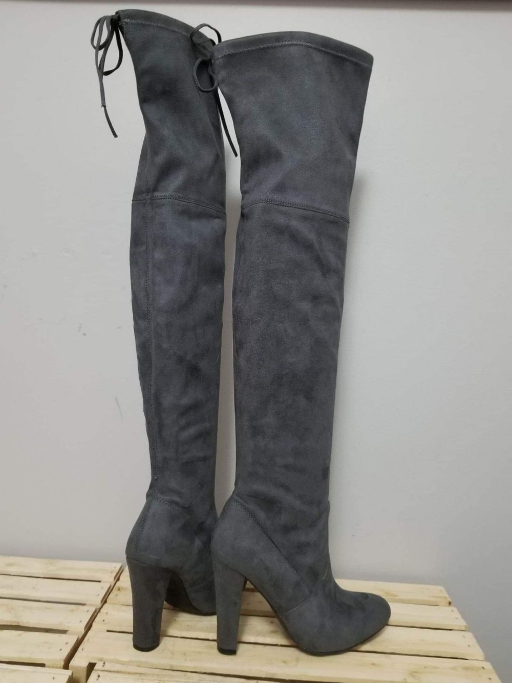 Over-the-Knee Gray High Heel Women's Steven Madden Boots Size 7M